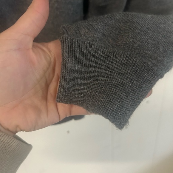 Casablanca Premium Sweater Men’s Size 44 Pure Wool Extra fine Grey V-Neck - Picture 2 of 8